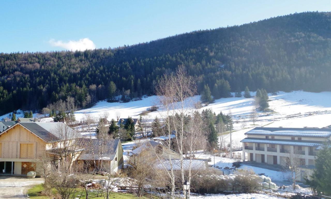 Auberge Des Deux Moucherolles Corrençon-en-Vercors Dış mekan fotoğraf